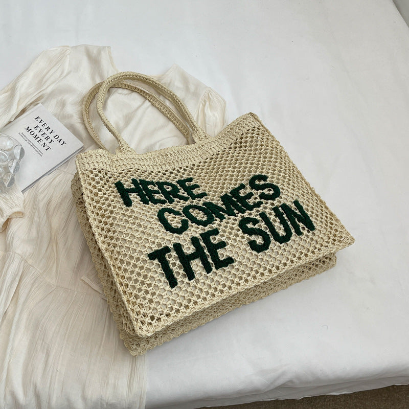 Schultertasche mit gewebtem Hohlmuster