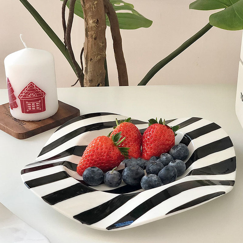 Wave Breakfast Plate Dots And Stripes Irregular Underglaze Porcelain Dessert Plate
