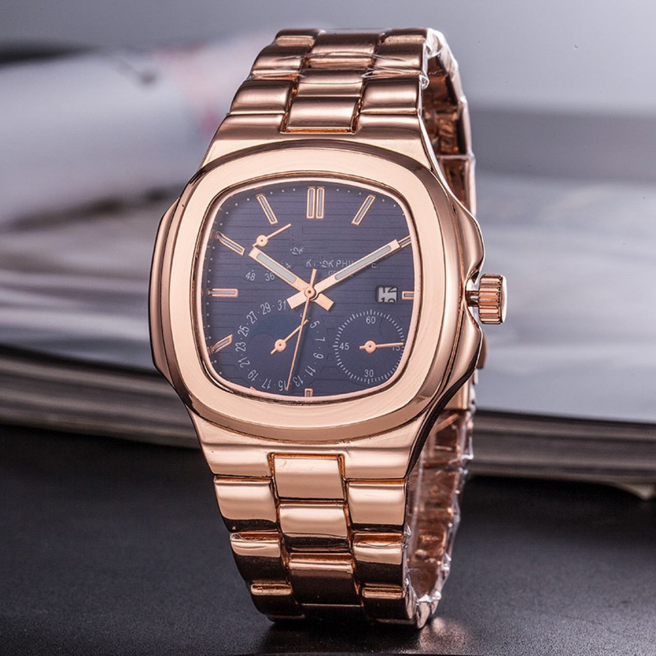 Personalisierte Uhr für Herren- und Damenmode