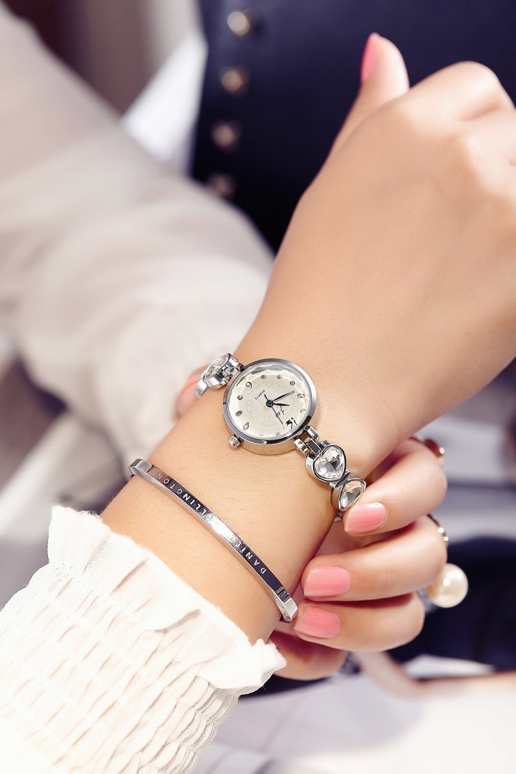 Strass Mode Damenuhr Quarz Stahlband